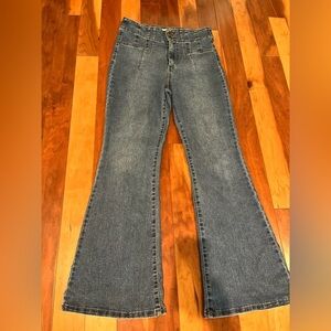 VANILLA STAR JEANS Ladies Size 11/30 Stretch Flare Legs Boot Cut Cowgirl Nashvil